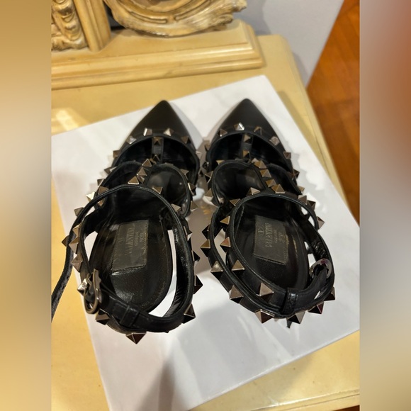 Valentino Garavani Rockstud Ankle Strap Pumps 100MM, Size: 37.5 - Picture 10 of 16